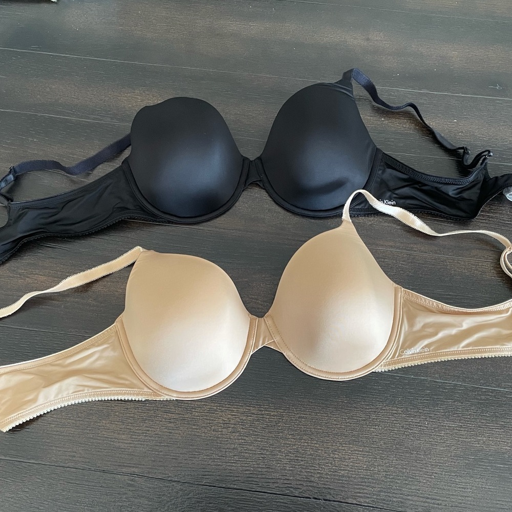 Calvin Klein 2-PACK Nude/Black Bras